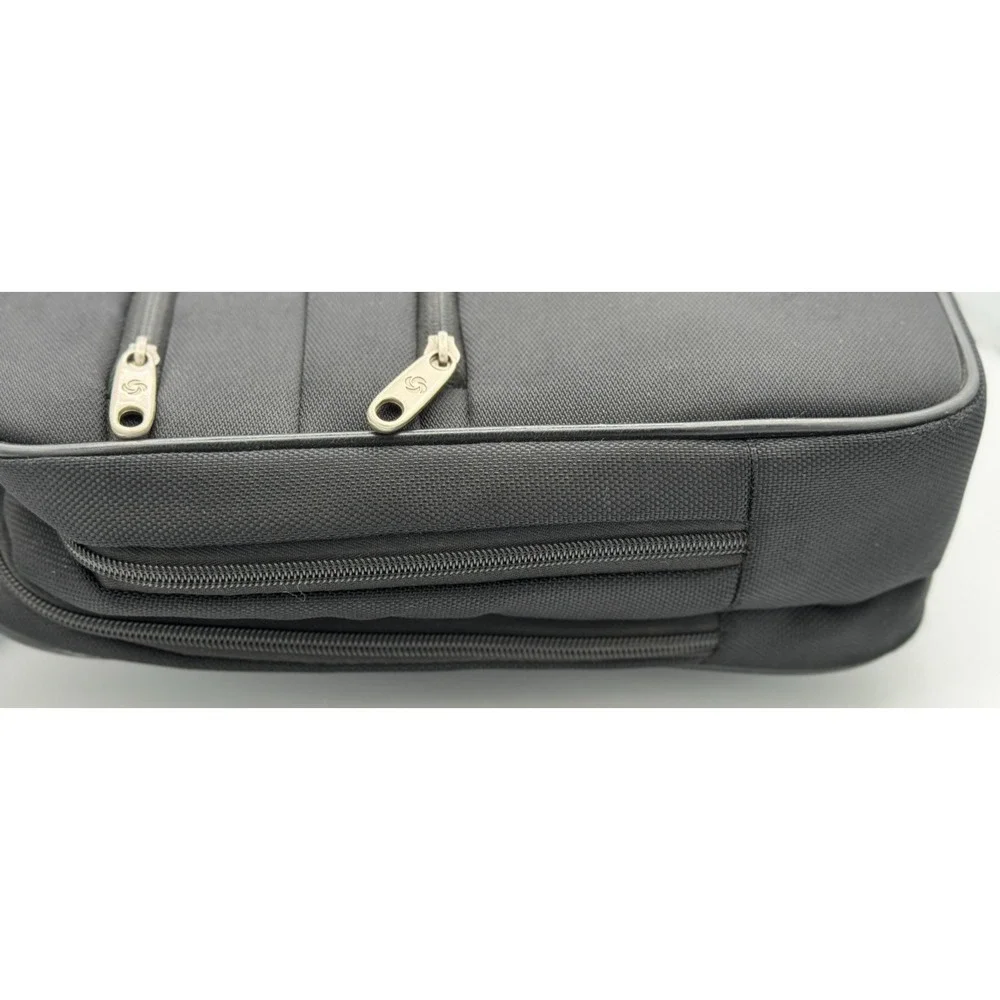 Samsonite Black 1910 Padded Nylon Laptop Briefcase W/Detachable Shoulder Strap